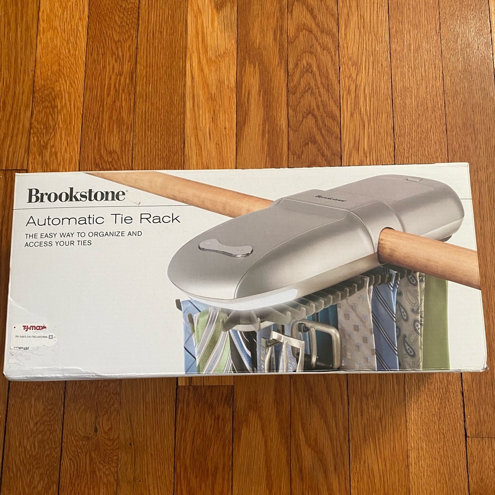 Automatic Tie Rack